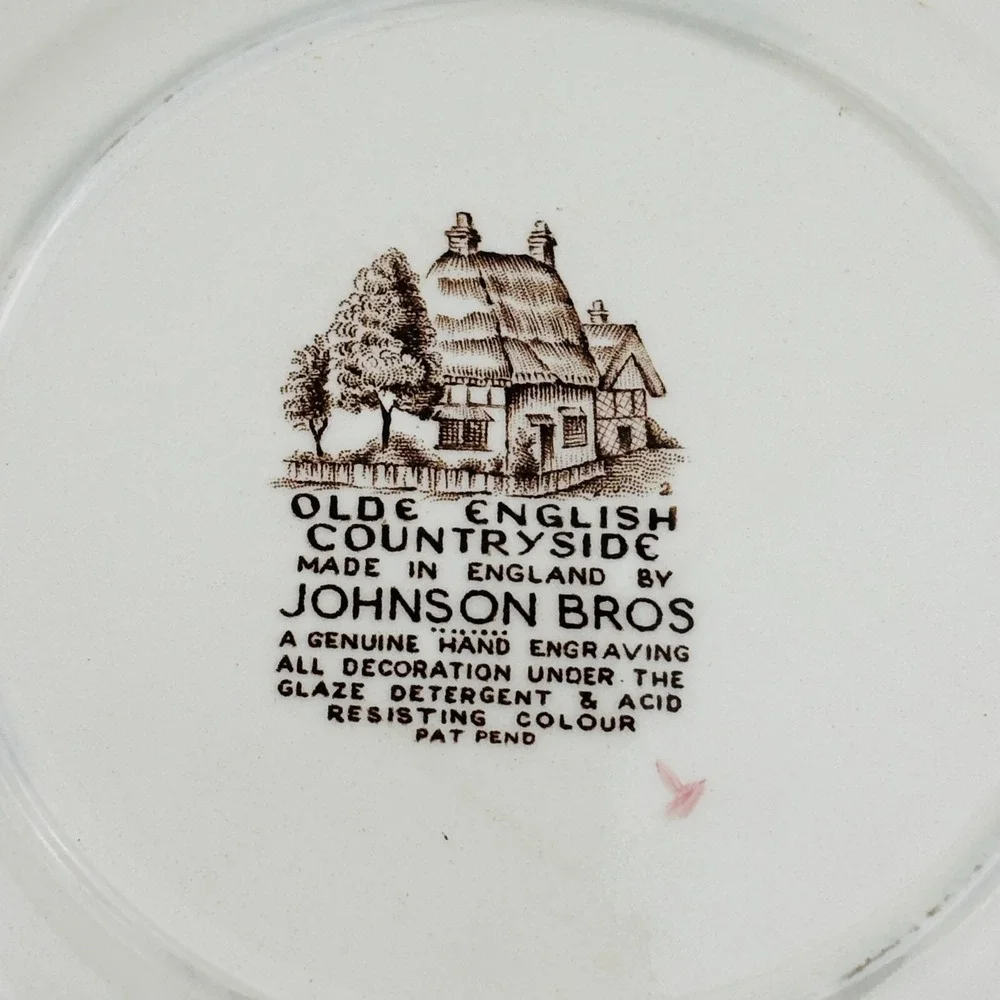 Johnson Bros Olde‎ English Countryside Luncheon Plate Brown Multicolor